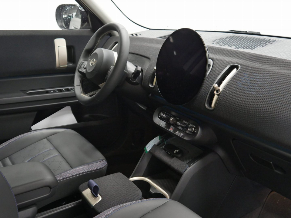MINI Countryman S ALL4 Favoured Trim GARANTIE-04.2029