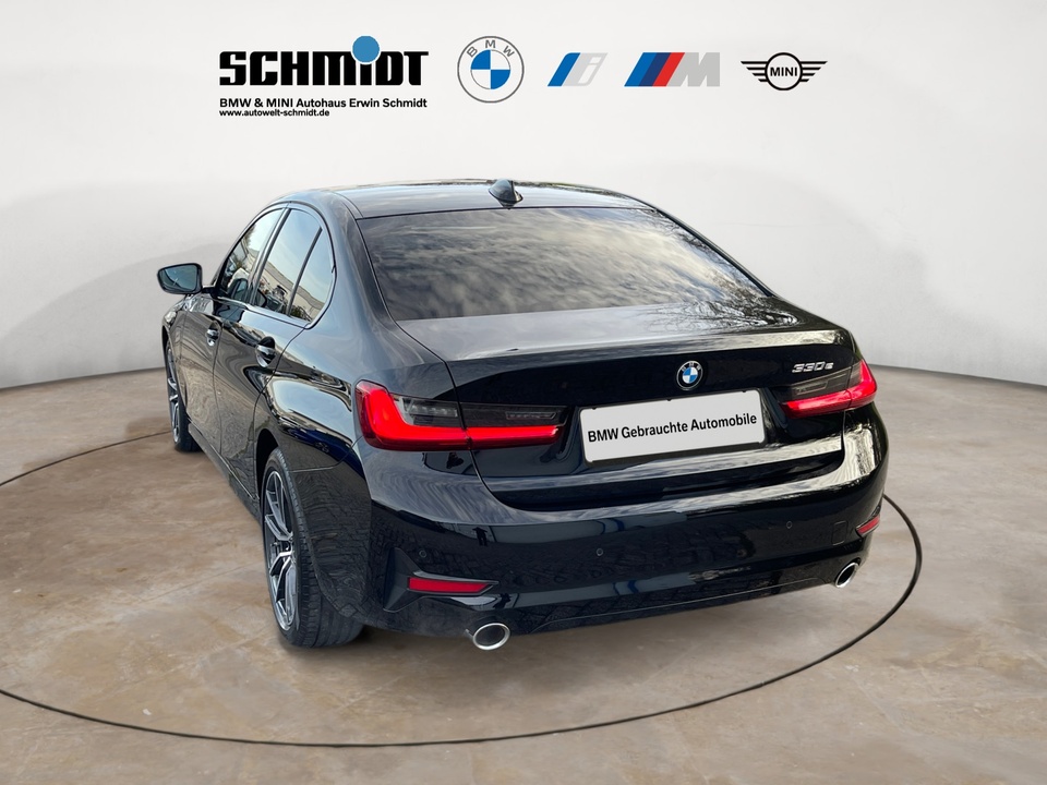 BMW 330e Sport Line + GARANTIE