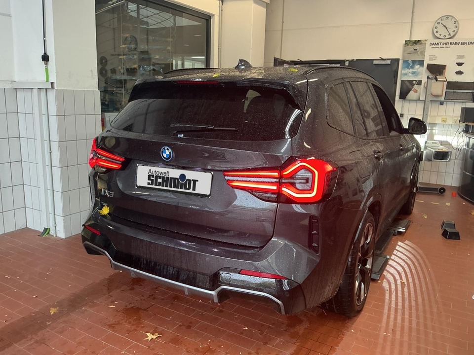 BMW iX3 IMPRESSIVE + 2Jahre-BPS.-GARANTIE