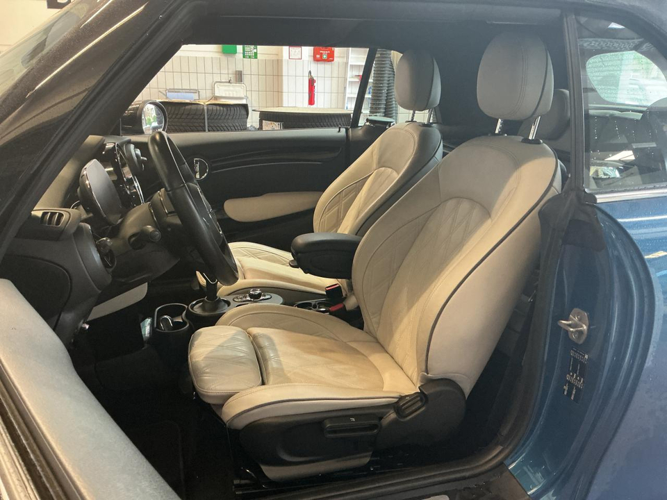 MINI Cooper S Cabrio Classic Trim + 2Jahre-GARANTIE