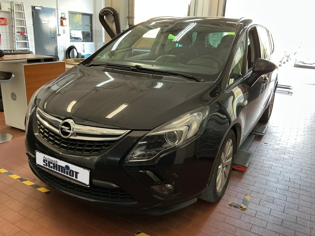 Opel Zafira Tourer 2.0 CDTI ecoFLEX drive -EXPORT-19%