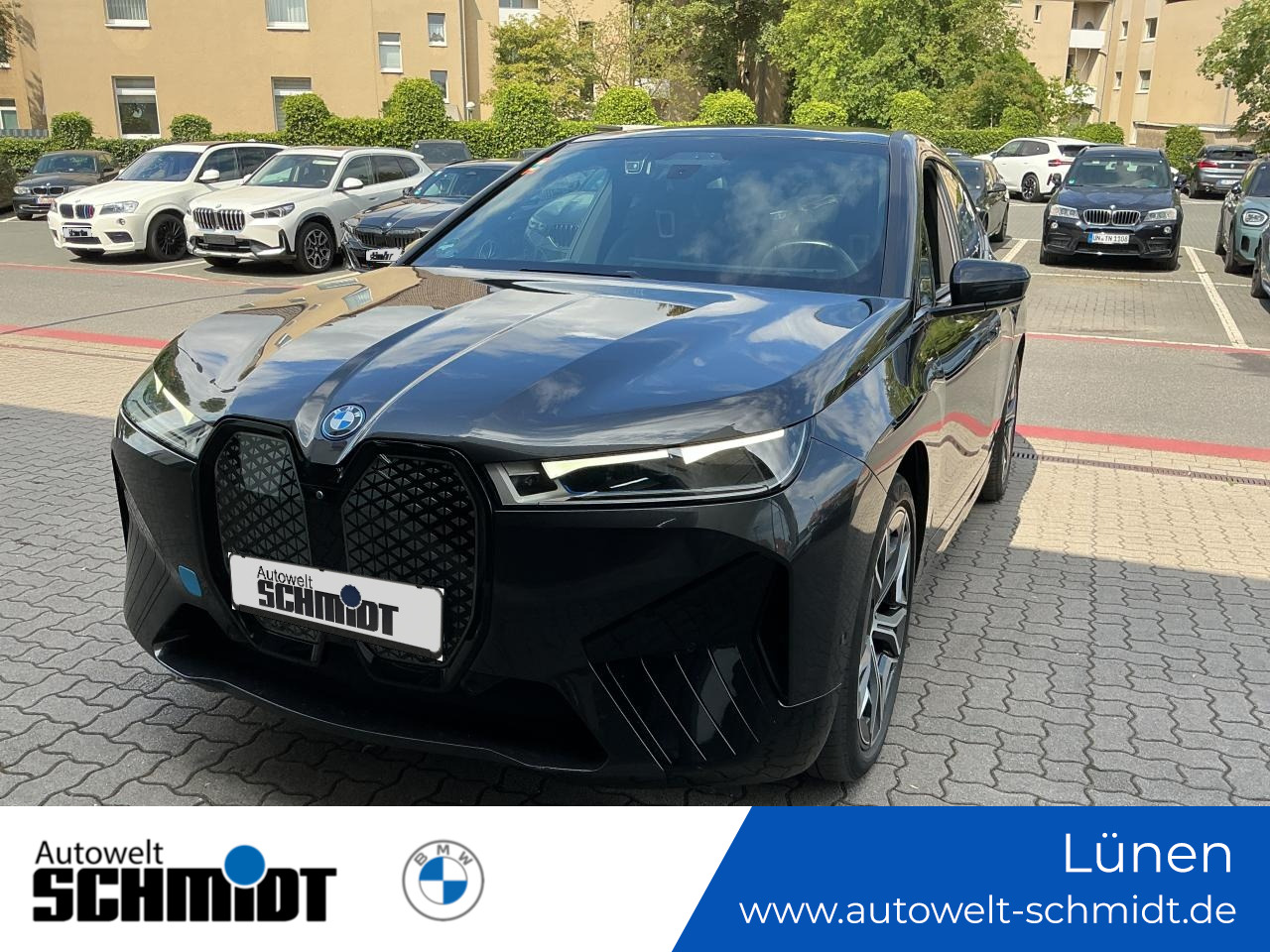 BMW iX xDrive40 Sportpaket + 2Jahre-BPS.-GARANTIE
