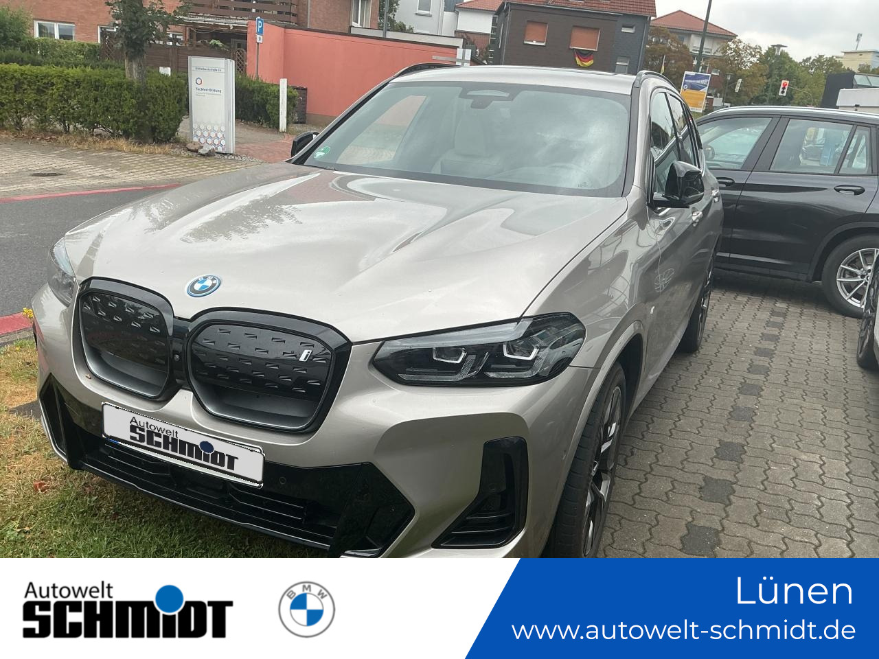 BMW iX3 IMPRESSIVE M Sport + 2Jahre-BPS.-GARANTIE