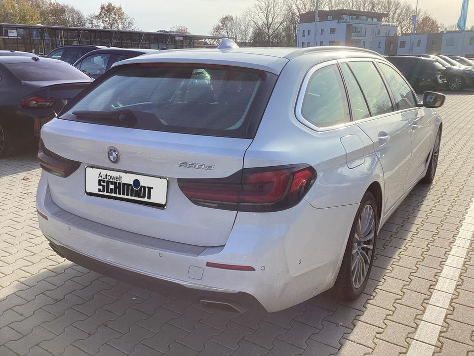BMW 530d Touring Luxury Line + 2Jahre-BPS.-GARANTIE