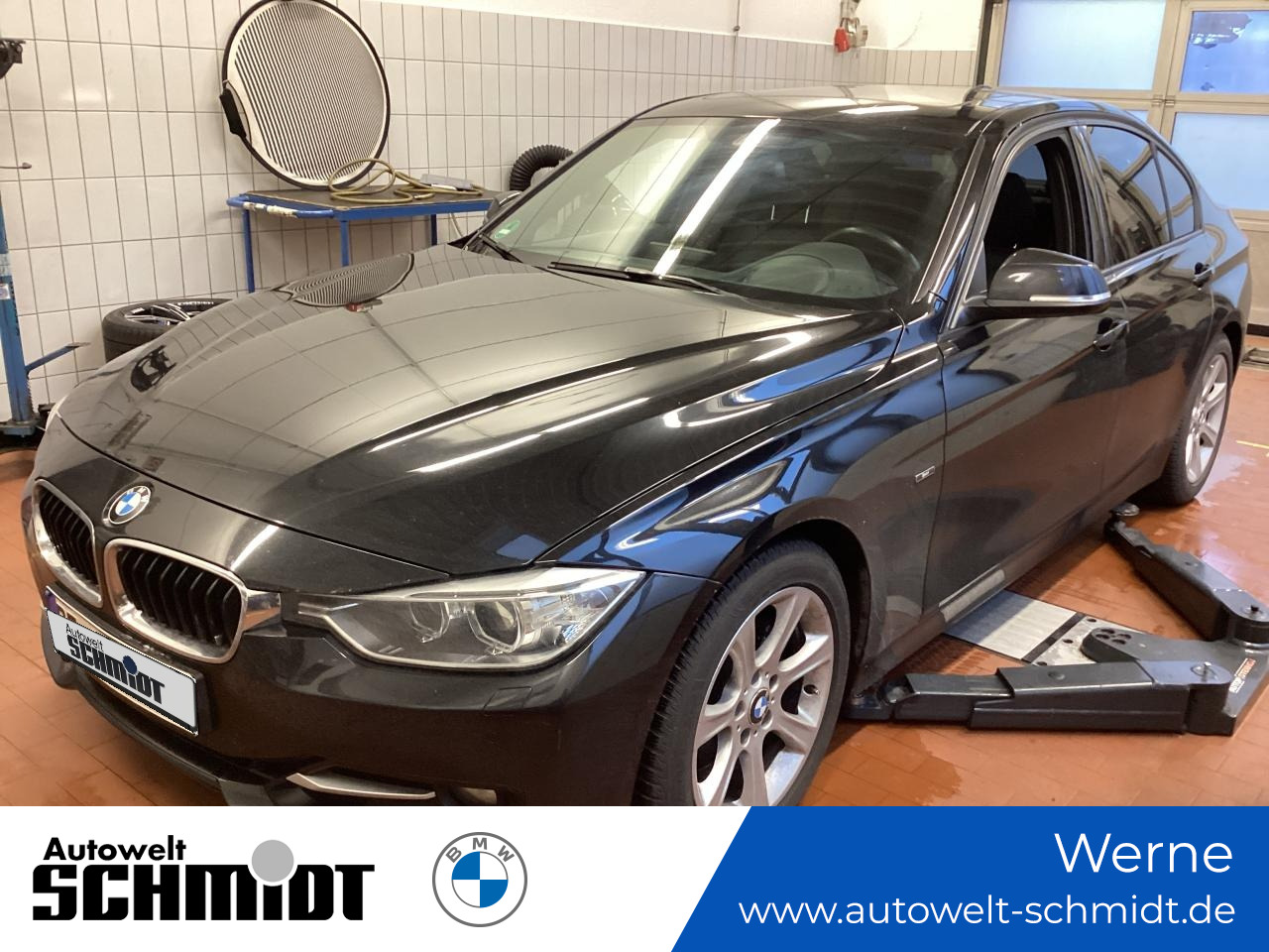 BMW 330d Sport Line + 2.HAND + TÜV-bis-08.2027