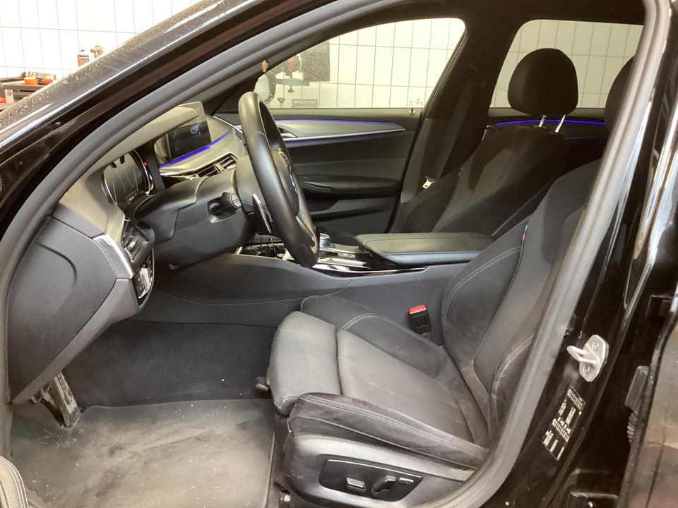 BMW 530d Touring M Sport + 3.HAND