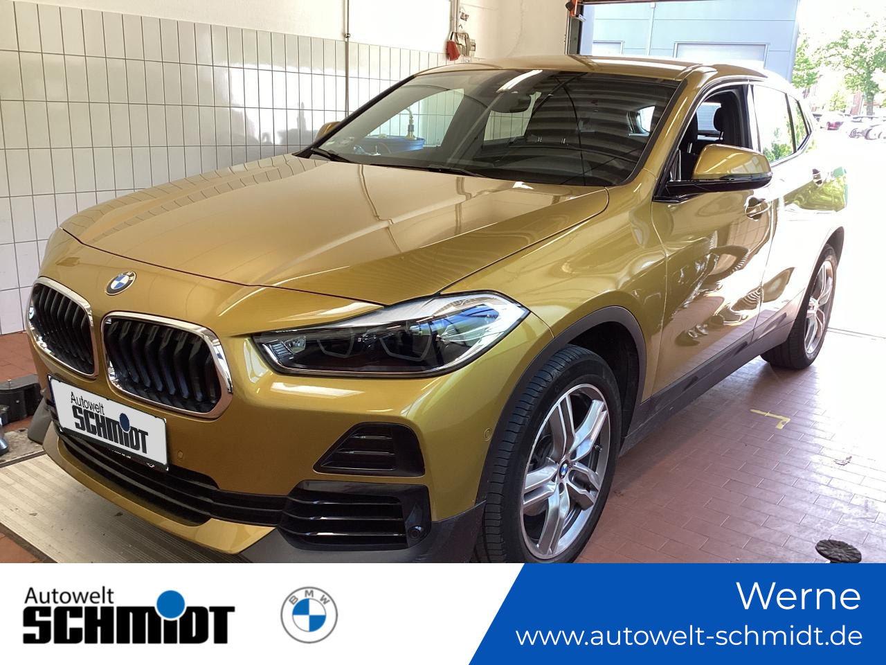 BMW X2 sDrive18i Advantage Plus + 2J-BPS.-GARANTIE