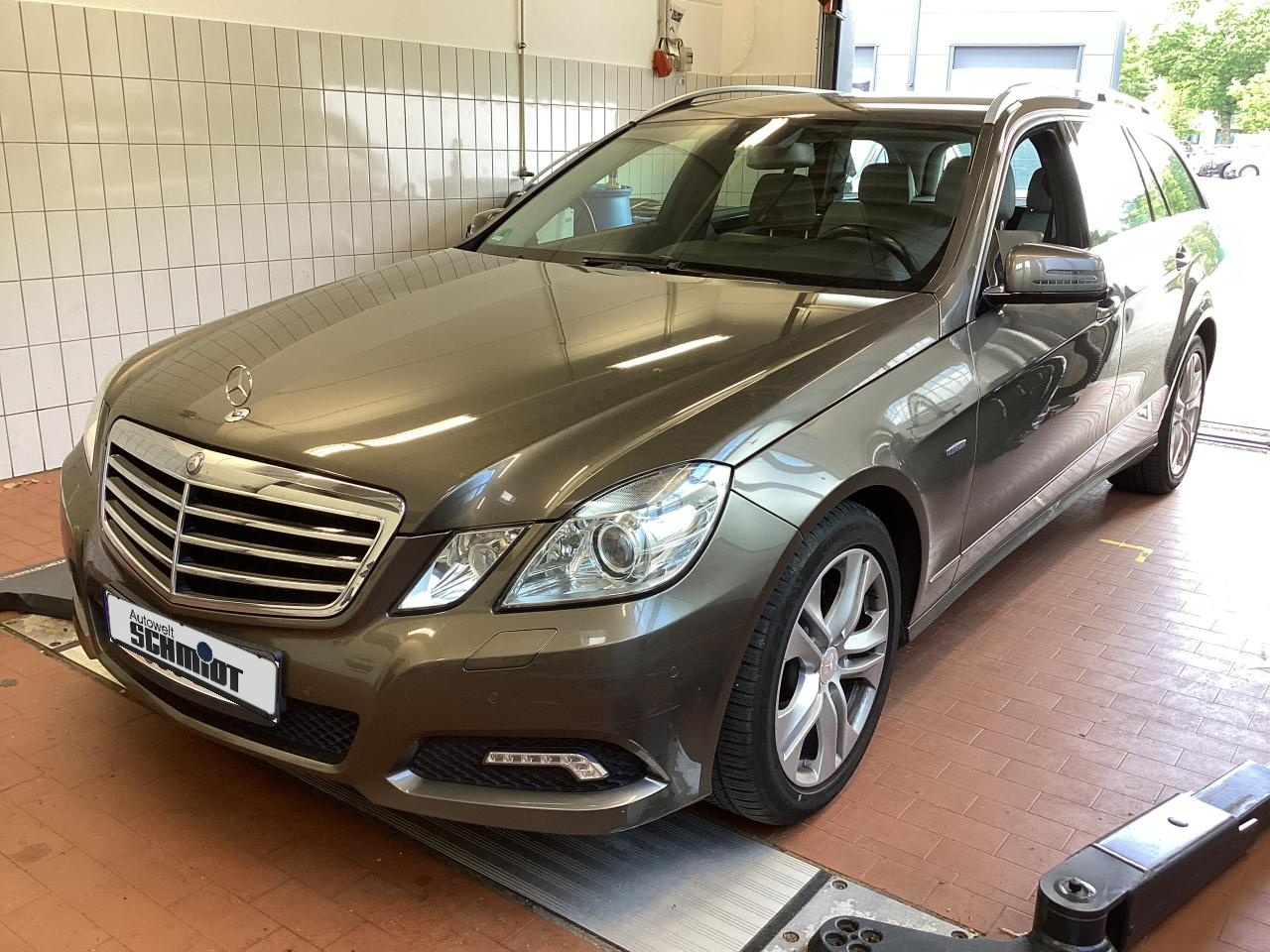 Mercedes-Benz E 350 CDI T BlueEFFICIENCY AVANTGARDE + 2.HAND