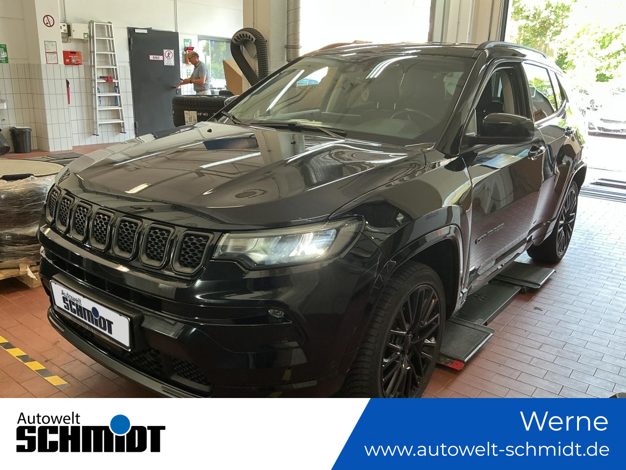 Jeep Compass 1.3l S 4XE + GARANTIE - EXPORT-19%