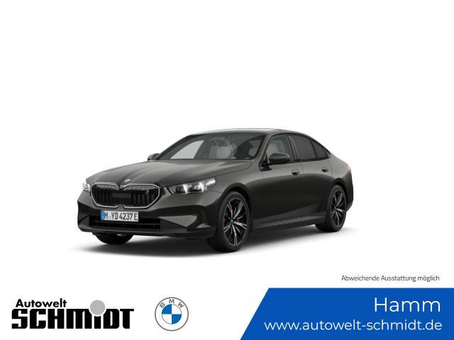 BMW i5 xDrive40 M Sportpaket Panorama Klimaaut.