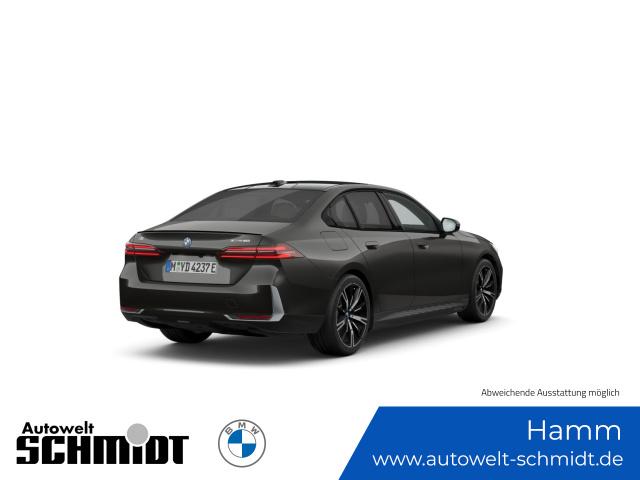 BMW i5 xDrive40 M Sportpaket Panorama Klimaaut.