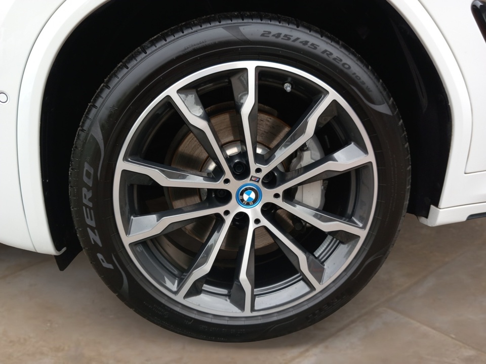 BMW X3 xDrive30e M Sportpaket Laserlicht Anhängerkpl