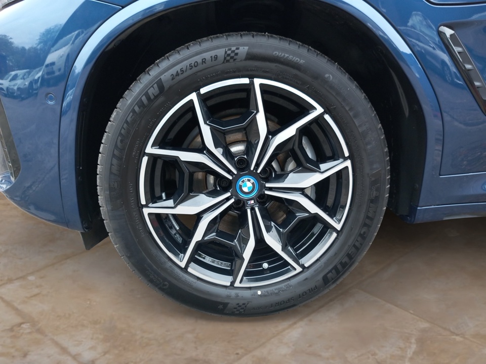 BMW X3 xDrive30e AT Sport Aut. Panorama Klimaaut.