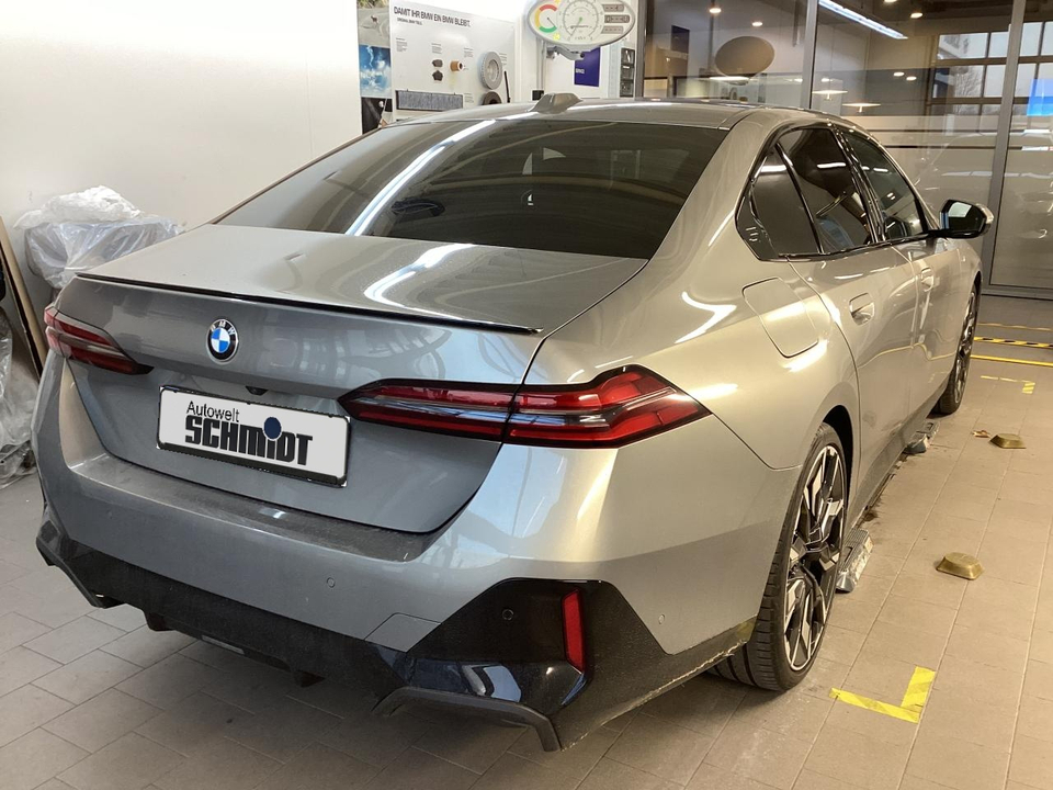 BMW 520d M Sportpaket Standhzg + GARANTIE-bis-06.29