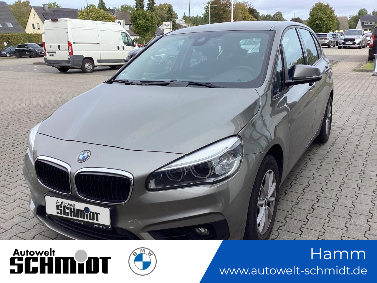 BMW 220i Active Tourer Advantage + GARANTIE
