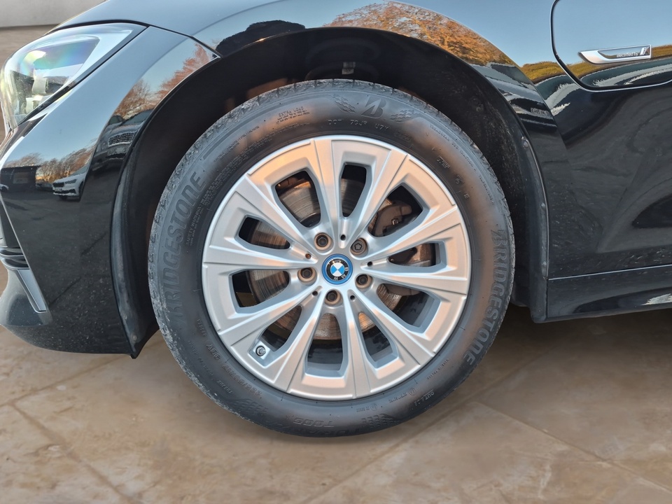 BMW 320e Touring Advantage + TÜV-bis-03.2027 + MWST