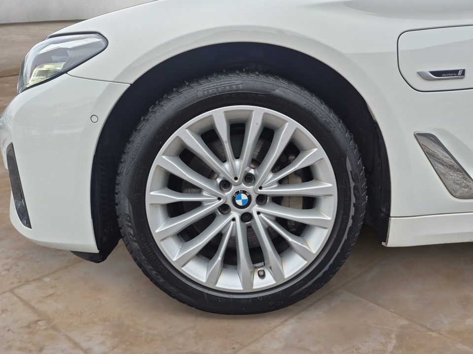 BMW 530e Touring + 2Jahre-BPS.-GARANTIE