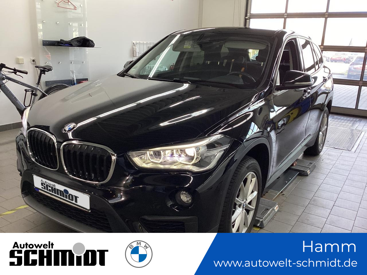 BMW X1 sDrive20i Advantage + GARANTIE