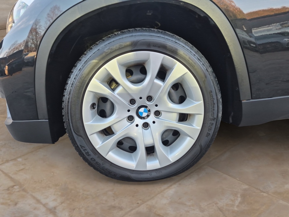BMW X1 sDrive18d + 1.HAND