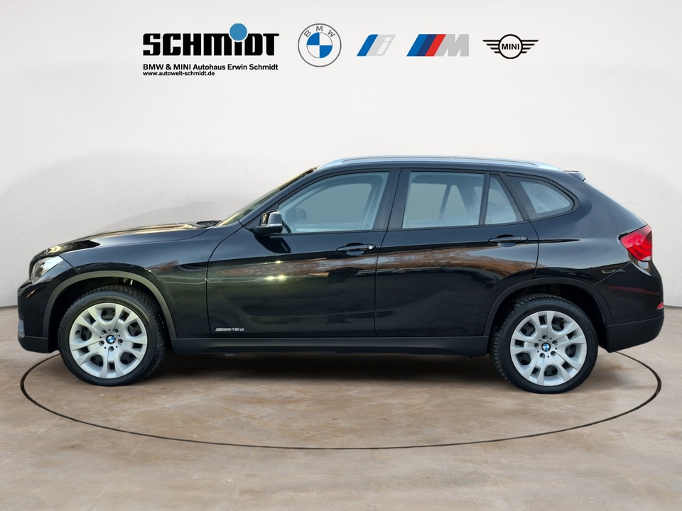 BMW X1 sDrive18d + 1.HAND