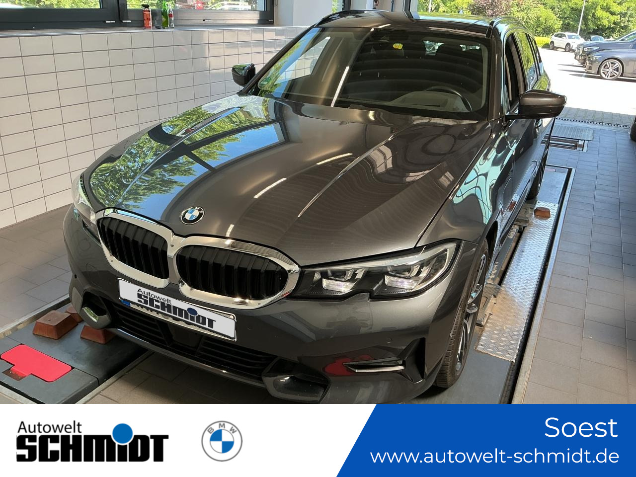 BMW 330e xDrive Touring Sport Line + GARANTIE