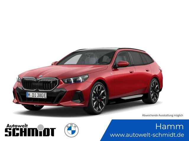 BMW i5 eDrive40 Touring Navi Leder Tempom.aktiv Panoramadach Bluetooth MP3 Schn.