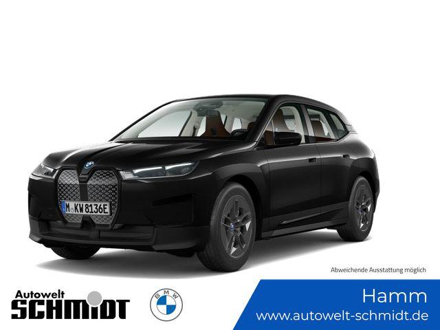 BMW IX 50