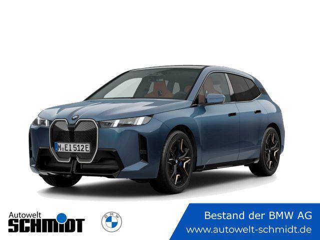 BMW iX xDrive60 Navi Tempom.aktiv Panoramadach Bluetooth PDC MP3 Schn.