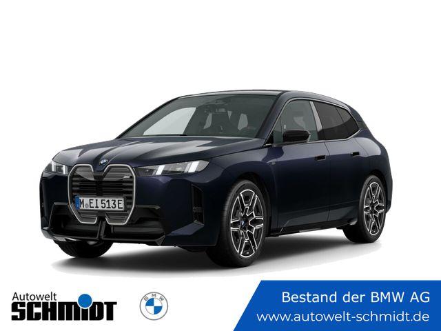 BMW iX M70 xDrive Navi Tempom.aktiv Panoramadach Bluetooth PDC MP3 Schn.
