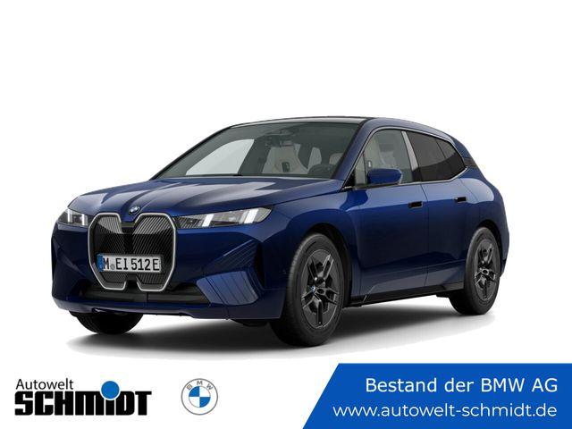 BMW iX xDrive60 Navi Tempom.aktiv Panoramadach Bluetooth PDC MP3 Schn.