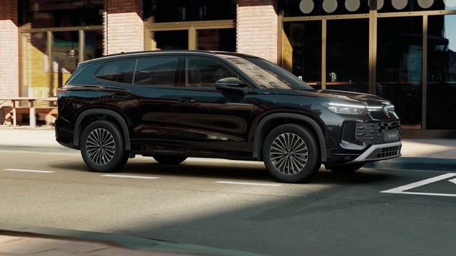 Volkswagen Tayron "LIFE" 1,5 l eTSI 7-Gang-DSG - LTK: 01/2026