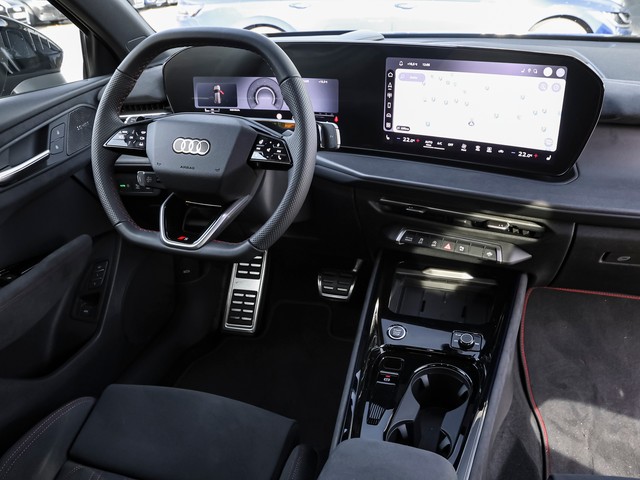 Audi Q3 SUV TFSI quattro S line Int. ACC Dig.Matrix TechPro Navi privacy HuD