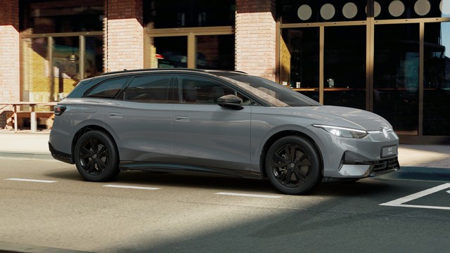 Volkswagen ID.7 Tourer Pro AHK EXTPAKET DESIGNPAKET W_PUMPE INTPAKET