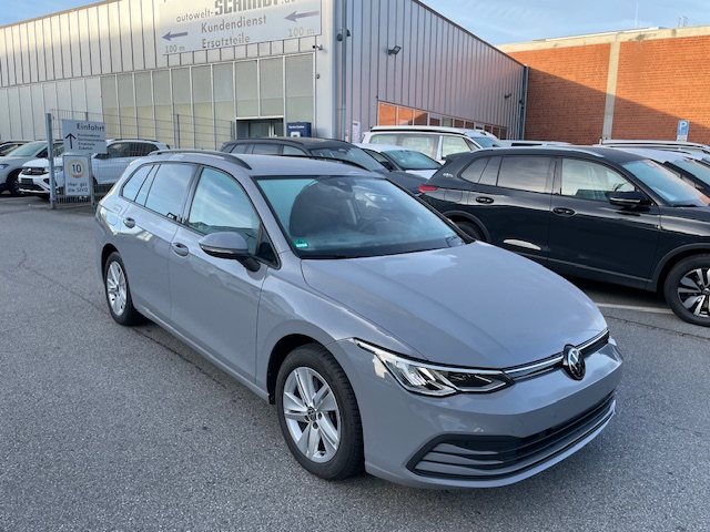 Volkswagen Golf VIII Variant 2.0TDi Life AHK R-Kamera Navi ACC LED Sitzheiz, Parkpilot