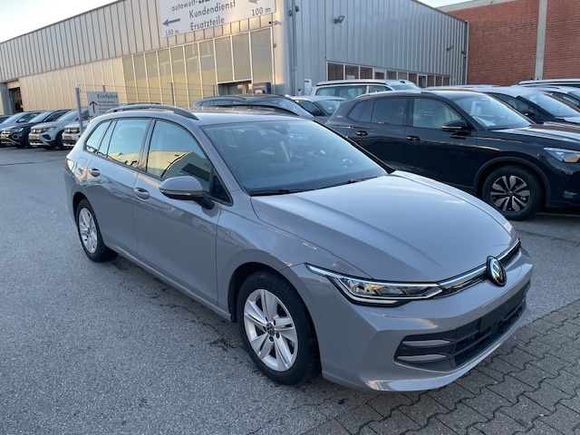 Volkswagen Golf VIII Variant Life AHK R-Kamera Navi Head-up-Display ACC
