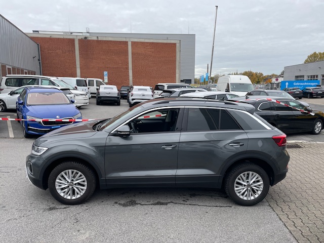Volkswagen T-Roc 1.0TSi Life R-Kamera NaviMedia LED Parkassist Sitzheiz.