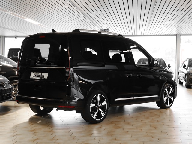 Volkswagen Caddy 1,5 TSI DSG Style ACC LED NaviPro R-Kamera Parklenk 18"