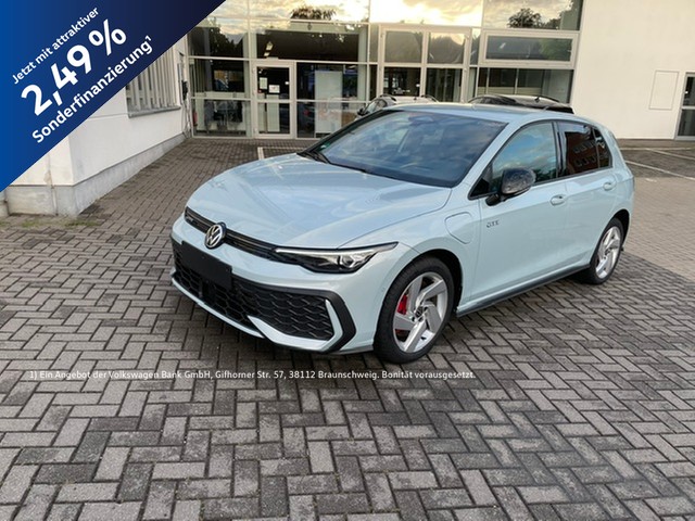 Volkswagen Golf VIII GTE eHybrid DSG 200 kW BlackStyle IQ-Light R-Kamera Head-up ACC SideAssist