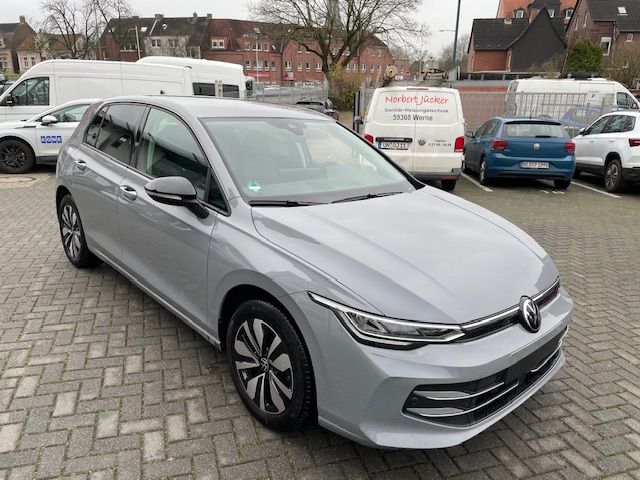 Volkswagen Golf VIII 1.5TSi Goal AHK ACC SideAssist AppConnect LED Parkpilot Alu