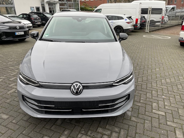 Volkswagen Golf VIII 1.5TSi Goal AHK ACC SideAssist AppConnect LED Parkpilot Alu