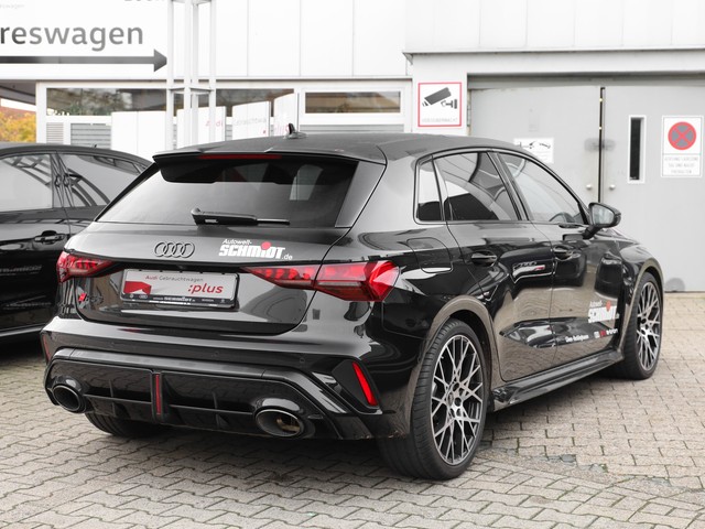 Audi RS3 Sportback ACC Matrix LED Pano Navi+ RS-Sportabgas 280km/h