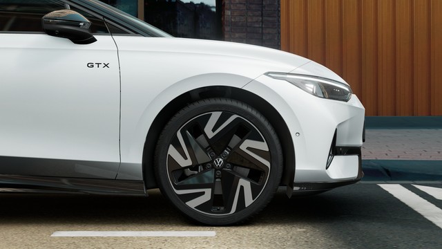 Volkswagen ID.7 "GTX" Tourer 4MOTION 1-Gang-Automatik