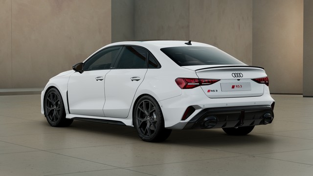 Audi RS3 Limousine Pano Matrix LED ACC Sonos Kamera