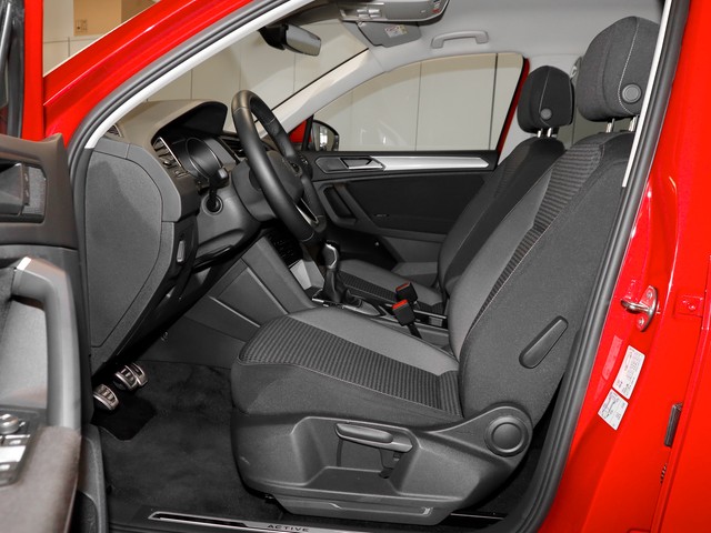 Volkswagen Tiguan 1.5TSi Active NaviMedia ACC LED Sitzheiz. Parkpilot