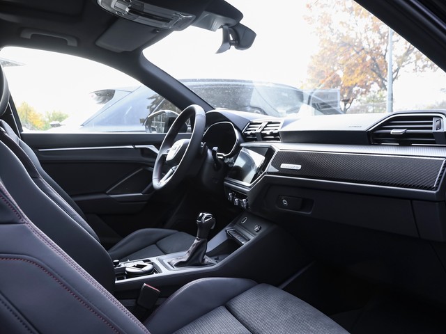 Audi Q3 40 TFSI quattro UPE 71.060,00 2 x S line Busin. ACC Matrix Navi AHK Pano Sthzg.