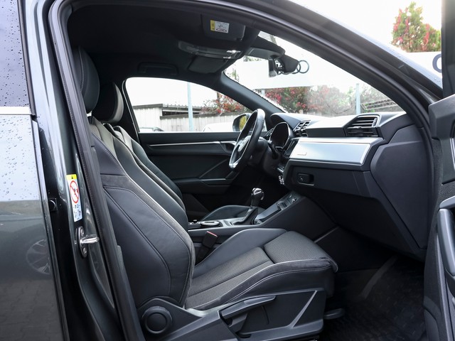 Audi Q3 Sportback 45 TFSI quattro S line AHK LED Navi+ LM19 Teilleder Kamera