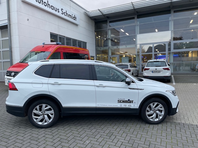 Volkswagen Tiguan Allspace 1.5TSi DSG Life AHK R-Kamera 18Zoll LED Sitzheiz. Parkpilot