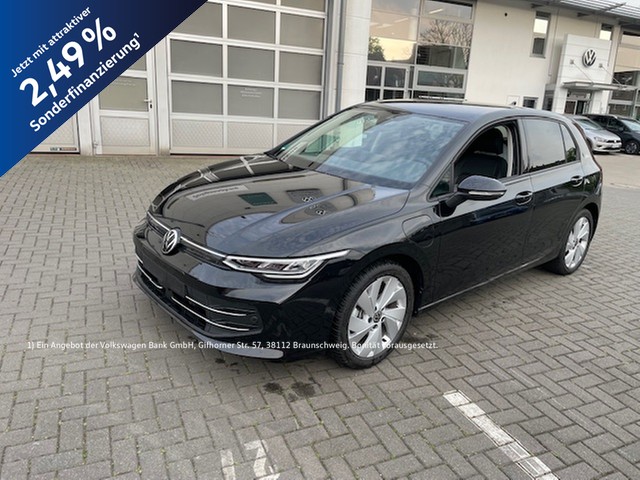 Volkswagen Golf VIII 1.5 TSI eHybrid DSG Goal