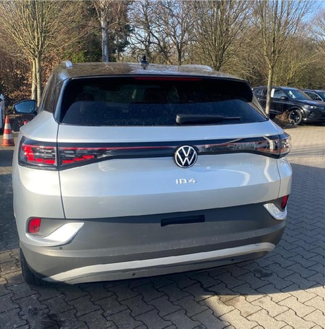 Volkswagen ID.4 Pure AHK Panoramad. Wärmep. ACC IQ-Light Navi