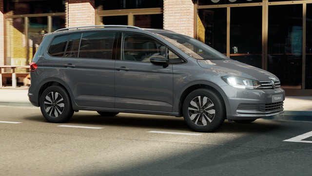 Volkswagen Touran "GOAL" 7-Gang-DSG 7-SITZE AHK ALLWETTER EASY OPEN KLIMA KAMERA